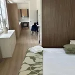 Stylish Spacious Studio, Central London- Zone 1